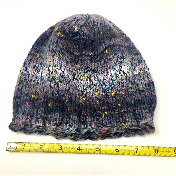 Handknitted Grey Black Tweed Ombré Ribbed Edge Beanie Hat - Picture 12 of 15